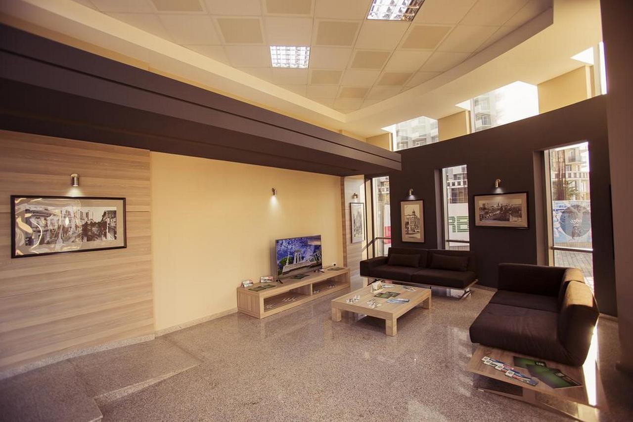 Aparthotel Selfie Batumi Exterior foto